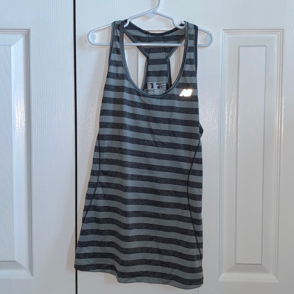 New balance dry fit tank top, razor back